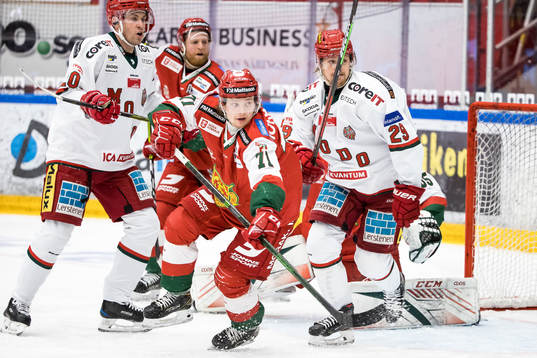 Moras Isak Pantzare och Modos Mikkel Aagaard och Modos