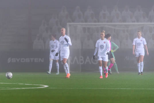 Caroline Seger of Rosengård look dejected
