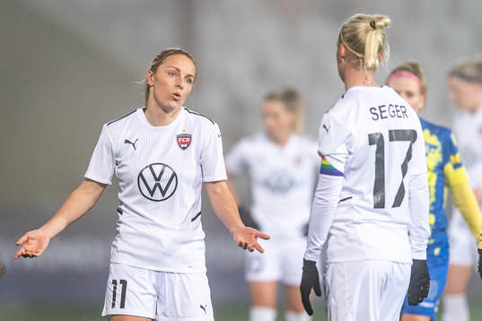 Mimmi Larsson and Caroline Seger of Rosengård