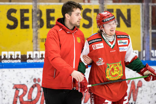 Moras Isak Pantzare har ont