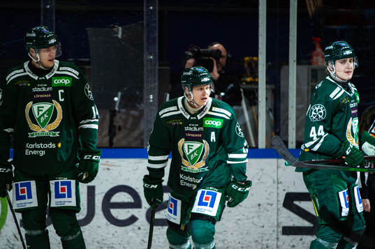 Färjestads Daniel Viksten jublar