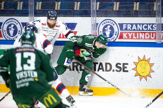 Linköpings Jonas Junland och Färjestads Jacob Peterson