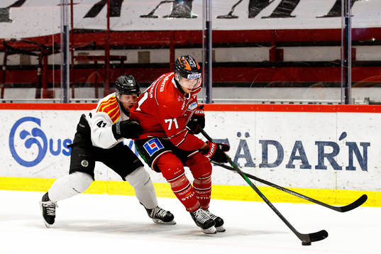 Brynäs Greg Scott och Örebros Borna Redulic