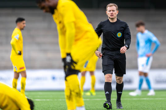 Domare Fredrik Klitte