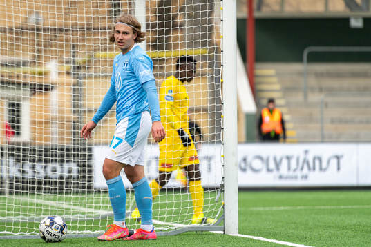 Malmö FFs Sebastian Nanasi deppar