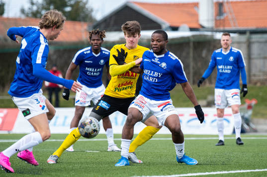Trelleborgs Henry Offia och Niklas Vesterlund