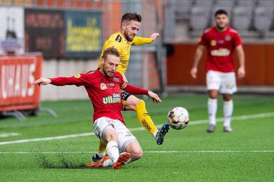 Falkenbergs Tobias Englund och Elfsborgs Rasmus Alm