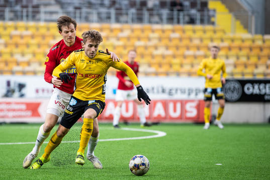 Elfsborgs Jack Cooper Love och Falkenbergs Linus Dahl