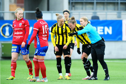 Häckens Filippa Angeldahl är skadad