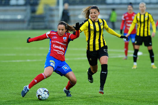Häckens Johanna Rytting Kaneryd jagar Vittsjös Briana