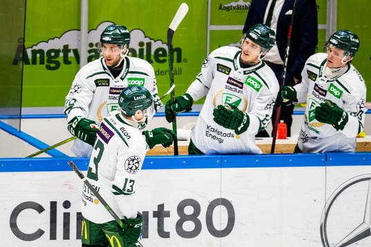 Färjestads Daniel Viksten jublar