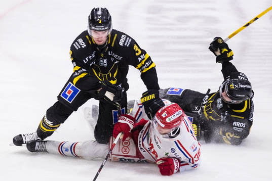 Västerås August Nilsson och Sebastian Benker försvarar