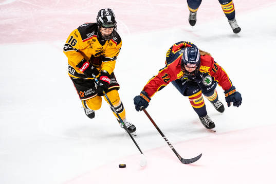Luleås Petra Nieminen och Djurgårdens Alexis Mauermann