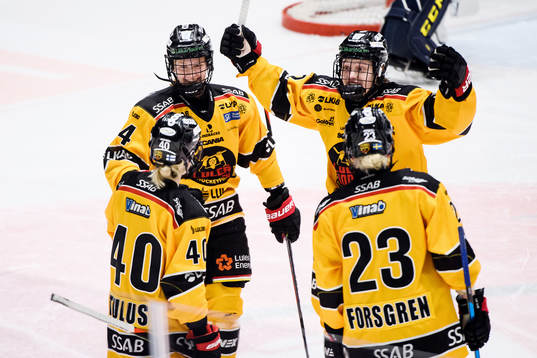 Luleås spelare jublar
