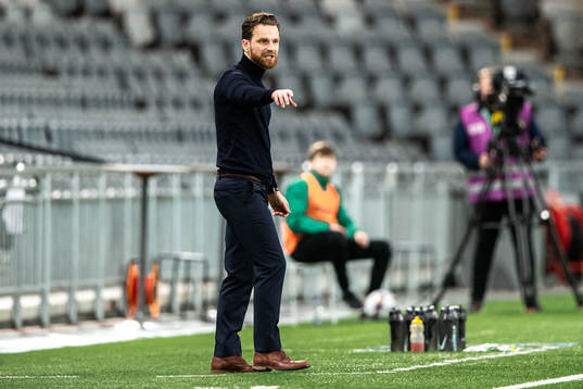s tränare Bartosz Grzelak