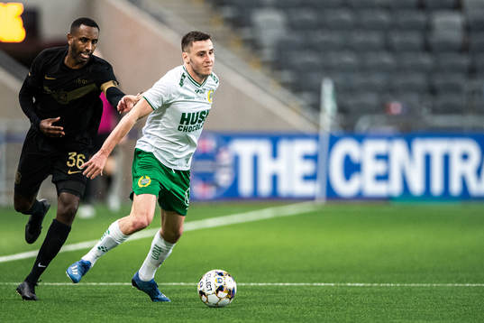 s Henok Goitom och Hammarbys Jeppe Andersen