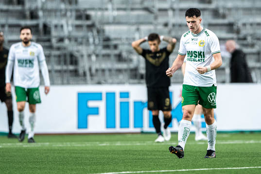 Hammarbys Astrit Selmani jublar