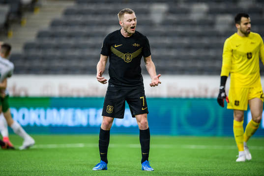 s Sebastian Larsson deppar