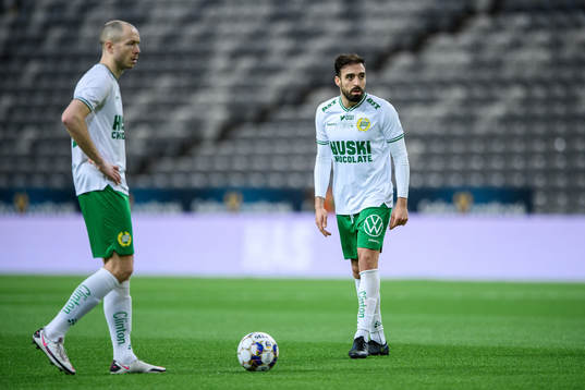 Hammarbys Jon Gudni Fjoluson och Abdul Khalili