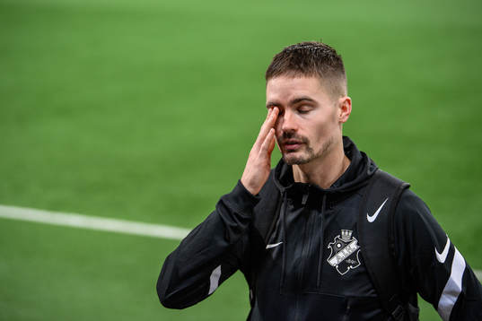 s Mikael Lustig i mixade zonen