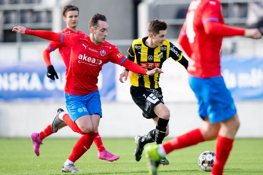 Helsingborgs Vladislav Kreida och Häckens Leo Bengtsson