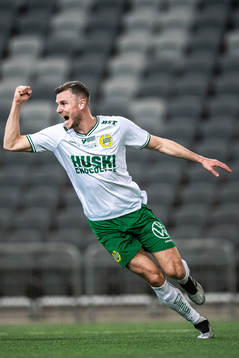 Hammarbys Richard Magyar jublar