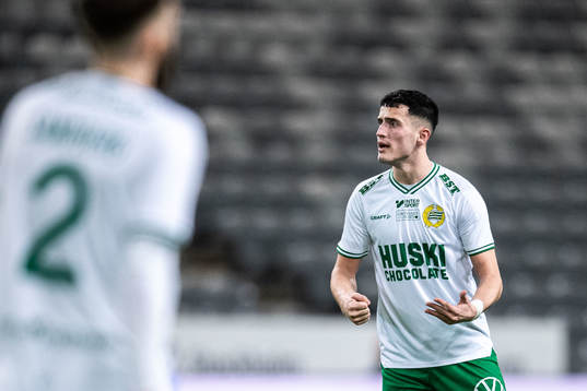 Hammarbys Astrit Selmani deppar