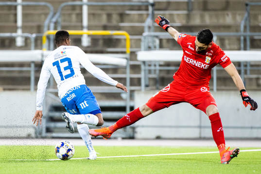 IFK Norrköpings Ishaq Abdulrazaq  och IFK Göteborgs