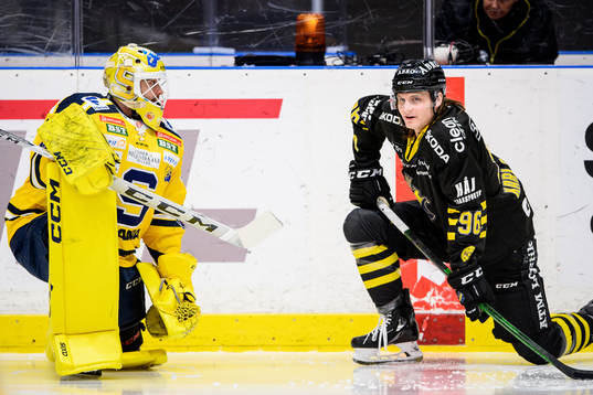 s Anton Karlsson