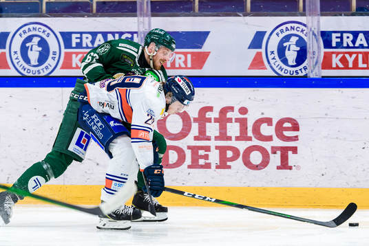 Färjestads Pontus Widerström och Växjös Pontus Holmberg