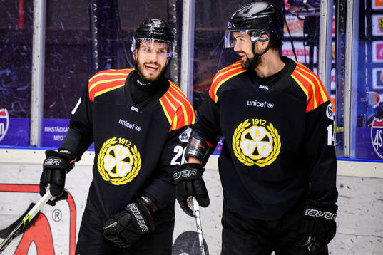 Brynäs Oula Palve och Johan Alcén