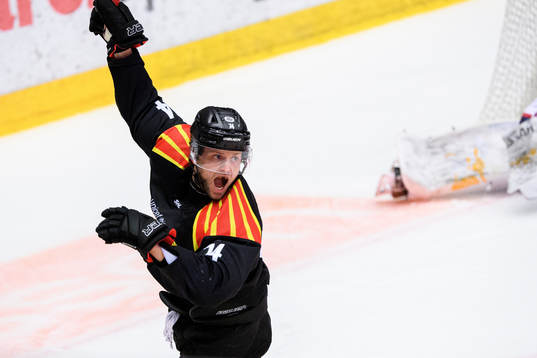Brynäs Chad Billins jublar