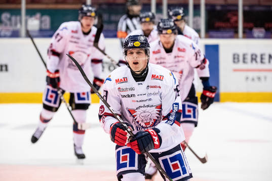 Linköpings Patrik Lundh jublar