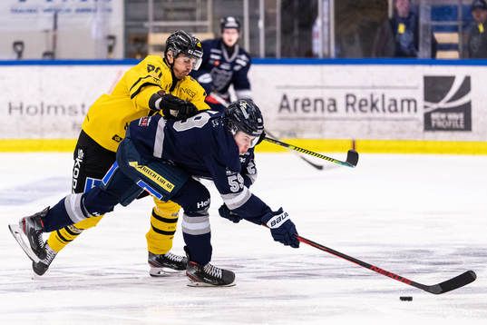Västerås Henrik Hetta och Karlskogas Lukas Pilö