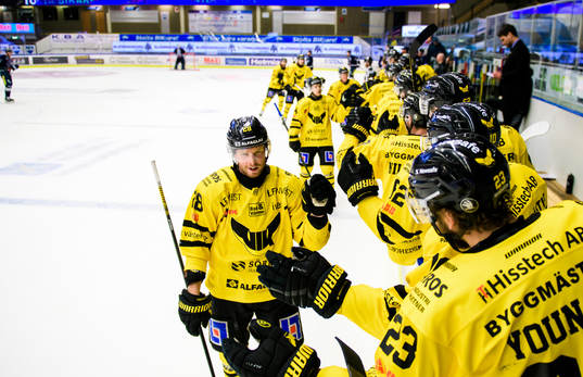 Västerås Lukas Zetterberg jublar