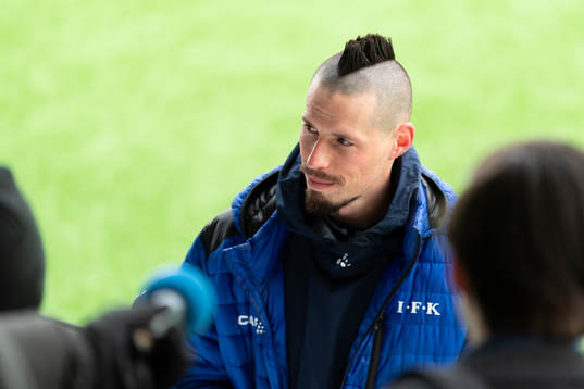 Marek Hamsik blir intervjuad