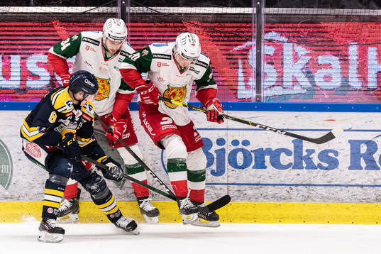 Moras Oscar Eklind och Nils Thomasson mot Södertäljes
