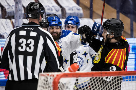 Leksands Otto Paajanen och Brynäs Oula Palve