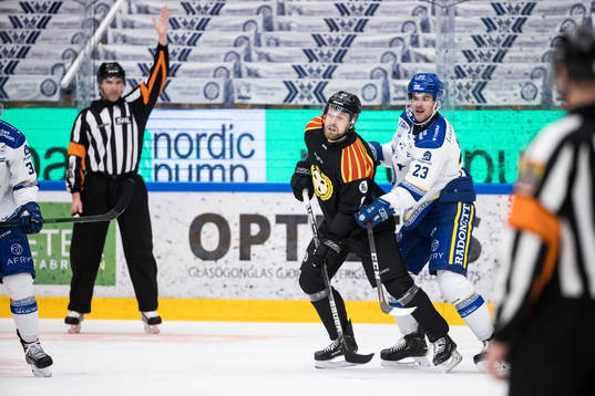 Brynäs John Nyberg och Leksands Mirco Müller