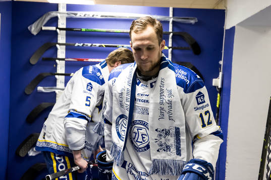 Leksands Fredrik Forsberg innan ishockeymatchen i SHL