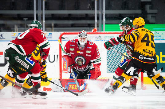 Skellefteås Jesper Frödén gör 2-2 bakom Frölundas