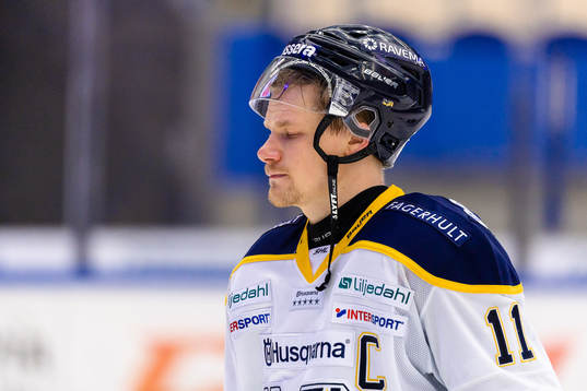s Simon Önerud deppar