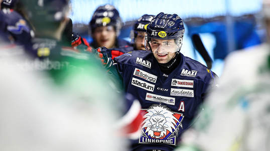 Linköpings Broc Little  jublar