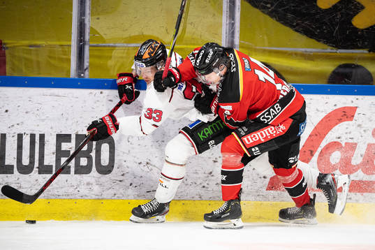 Örebros Christopher Mastomäki och Luleås Jonas Berglund