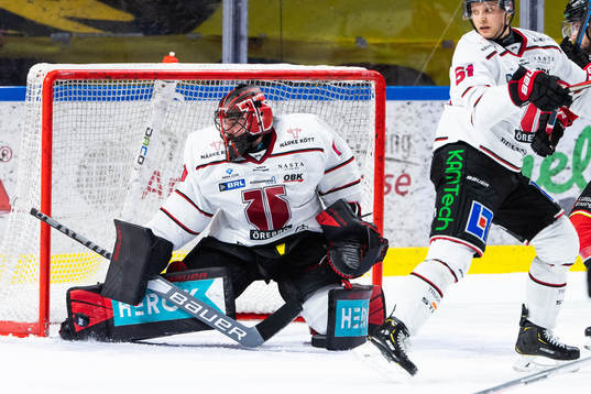 Örebros målvakt Jhonas Enroth