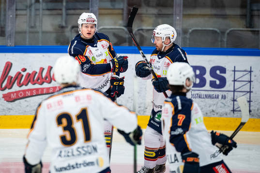 Djurgårdens Rhett Rakhshani jublar