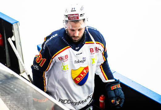 Djurgårdens Dick Axelsson deppar