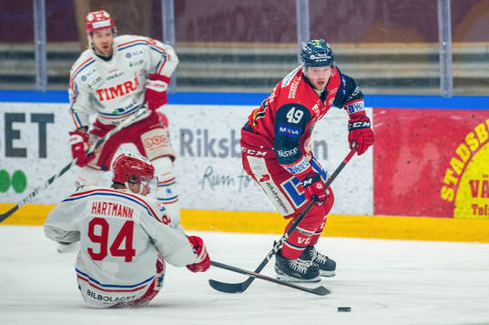 Timrås Sebastian Hartmann och Västerviks Oscar Pettersson
