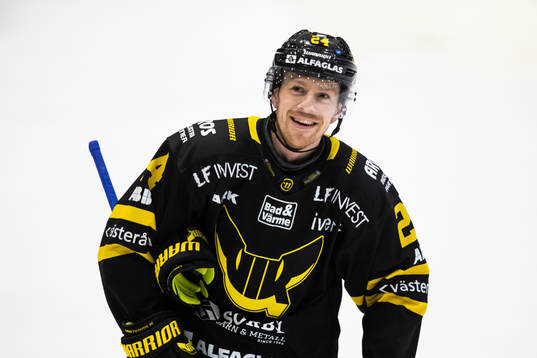Västerås Joakim Hillding jublar