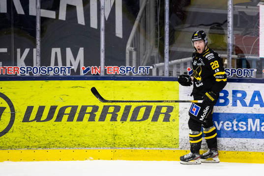 Västerås Lukas Zetterberg jublar